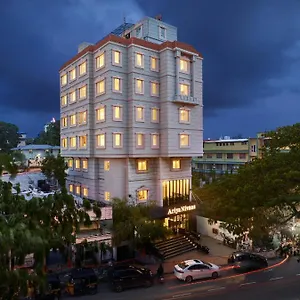 Ariya Nivaas A Vegetarian 3* Thiruvananthapuram